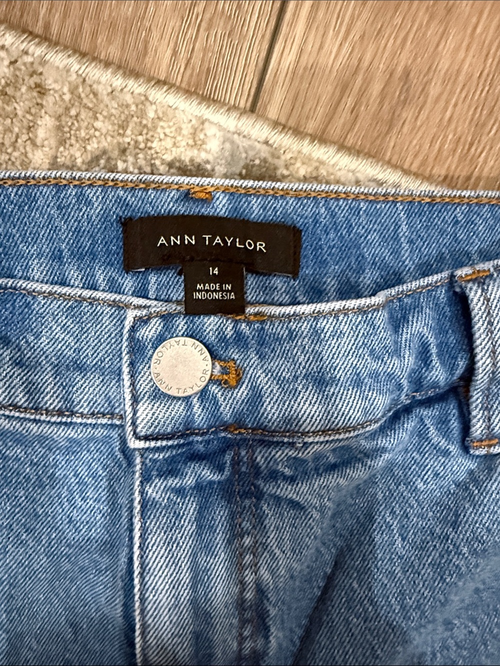 Ann Taylor Light Blue Denim High-Rise Cuffed Jeans
